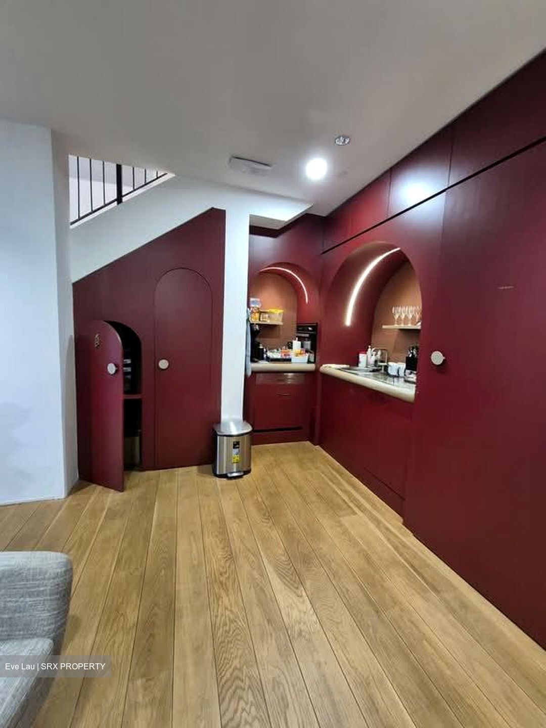 Tahir Building (D1), Office #582816421
